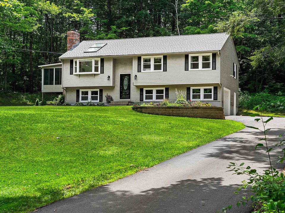 1st image of 20 Hawkview Road