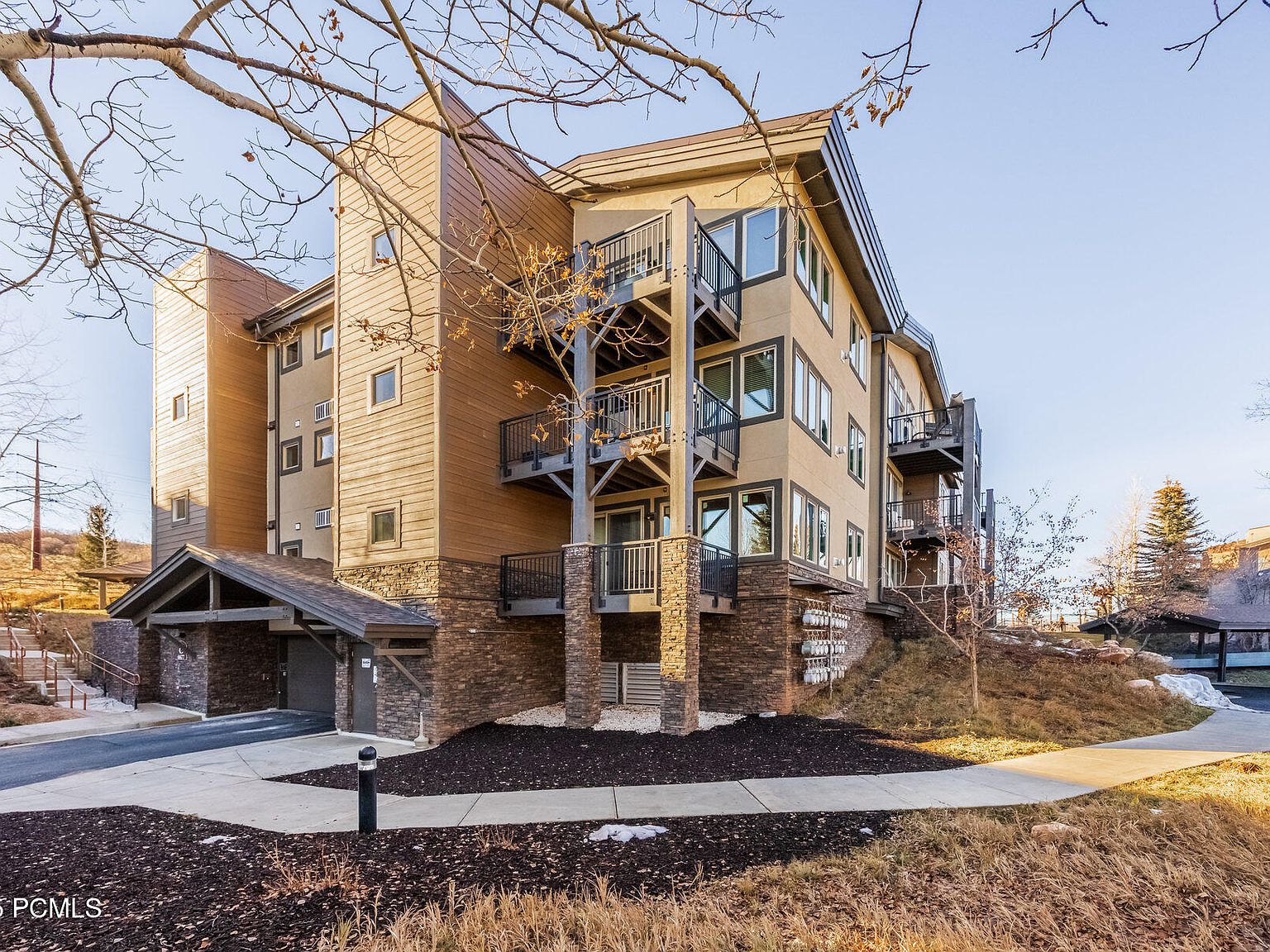 6677 N 2200 W APT C204, Park City, UT 84098 | Zillow