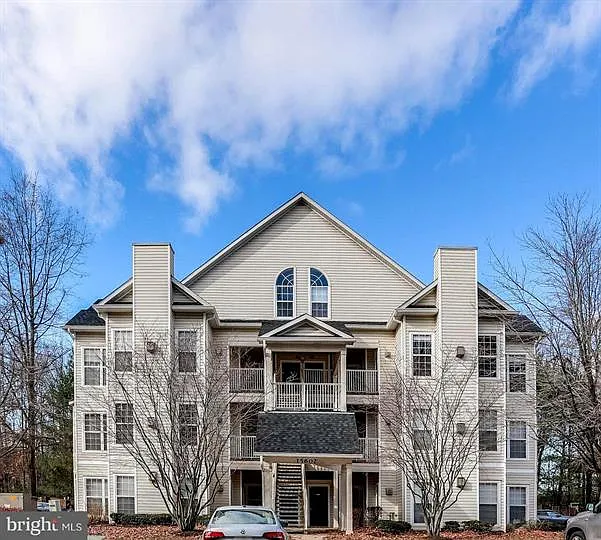 15602 Everglade Ln #301 — Photo 1