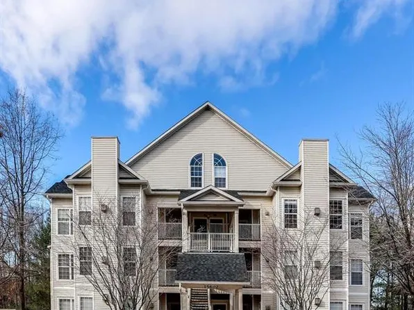 15602 Everglade Ln APT 301, Bowie, MD 20716