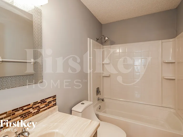 2942 Biloxi Trl — Photo 13