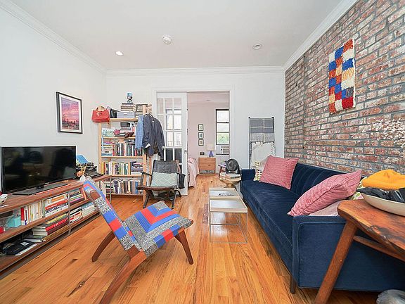 2nd image of 310 E 83rd St APT 4B