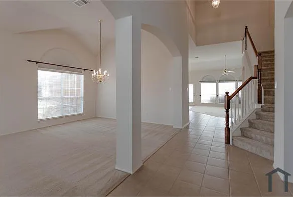 10057 Wyndbrook Dr — Photo 2
