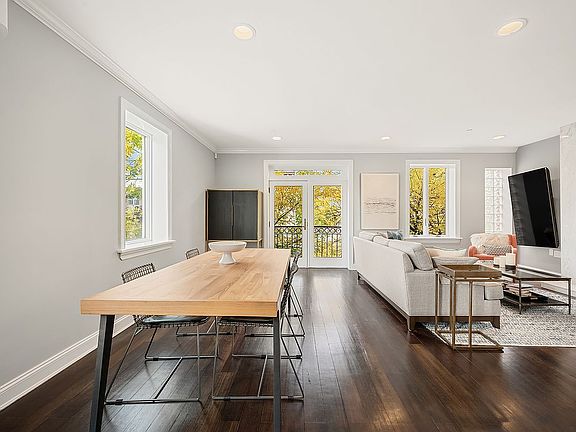 3rd image of 12-14 31st Ave #9