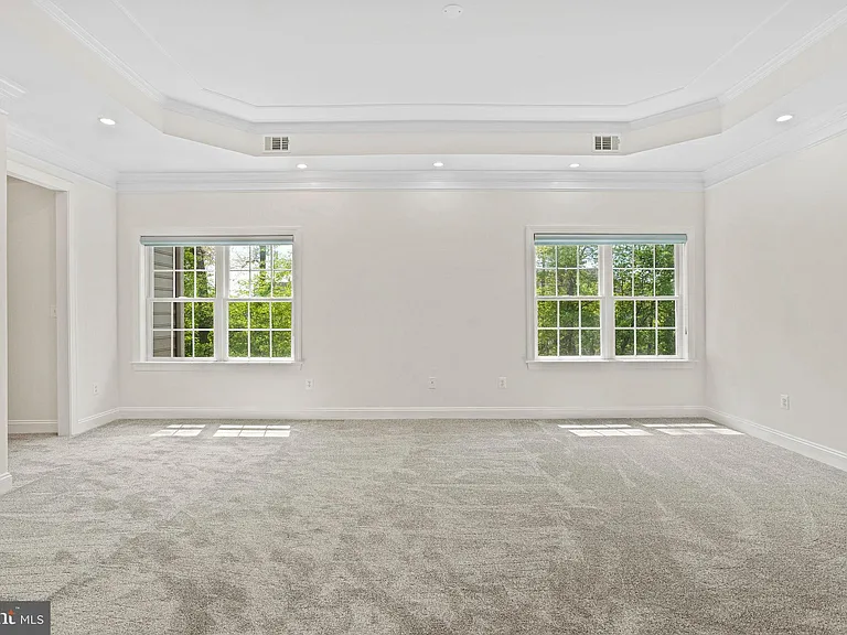13551 Triadelphia Mill Rd — Photo 26