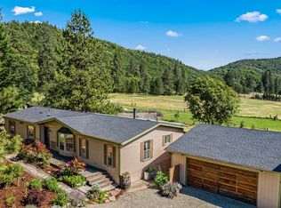 2655 Cady Rd, Jacksonville, OR 97530