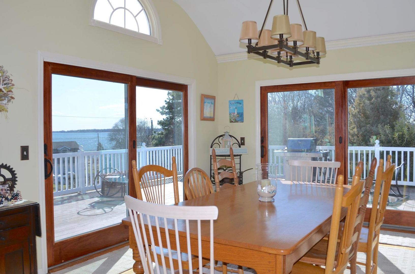  Second floor dining area with access to deck