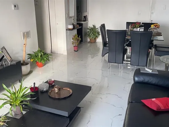4675 W 18th Ct APT 1011, Hialeah, FL 33012