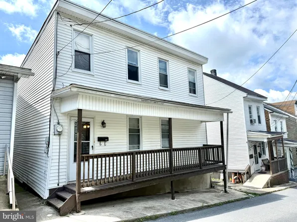 314 W Chester St, Shenandoah, PA 17976