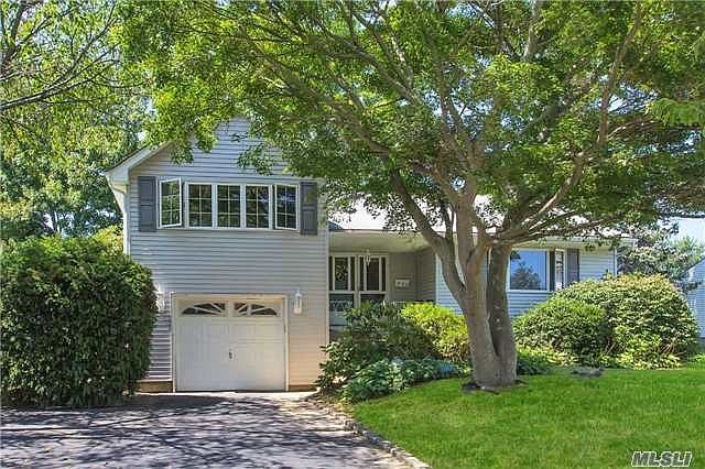 1st image of 26 Jonquill Ln