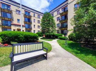 300 Ocean Ave #D-8, Ocean City, NJ 08226