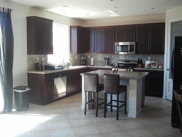 2nd image of 4539 Crimson Clover Dr