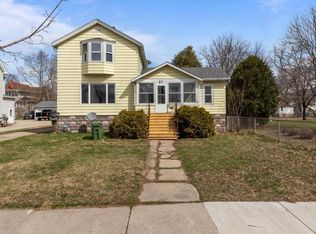 97 Hamilton Pl, Fond Du Lac, WI 54935