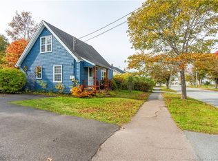 22 Visart St, Saint John, NB E2K 1N4