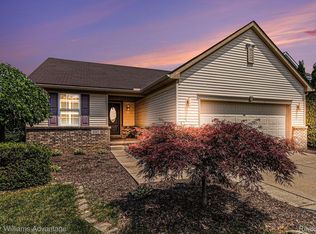 4093 Pepper Tree Ln, Howell, MI 48843