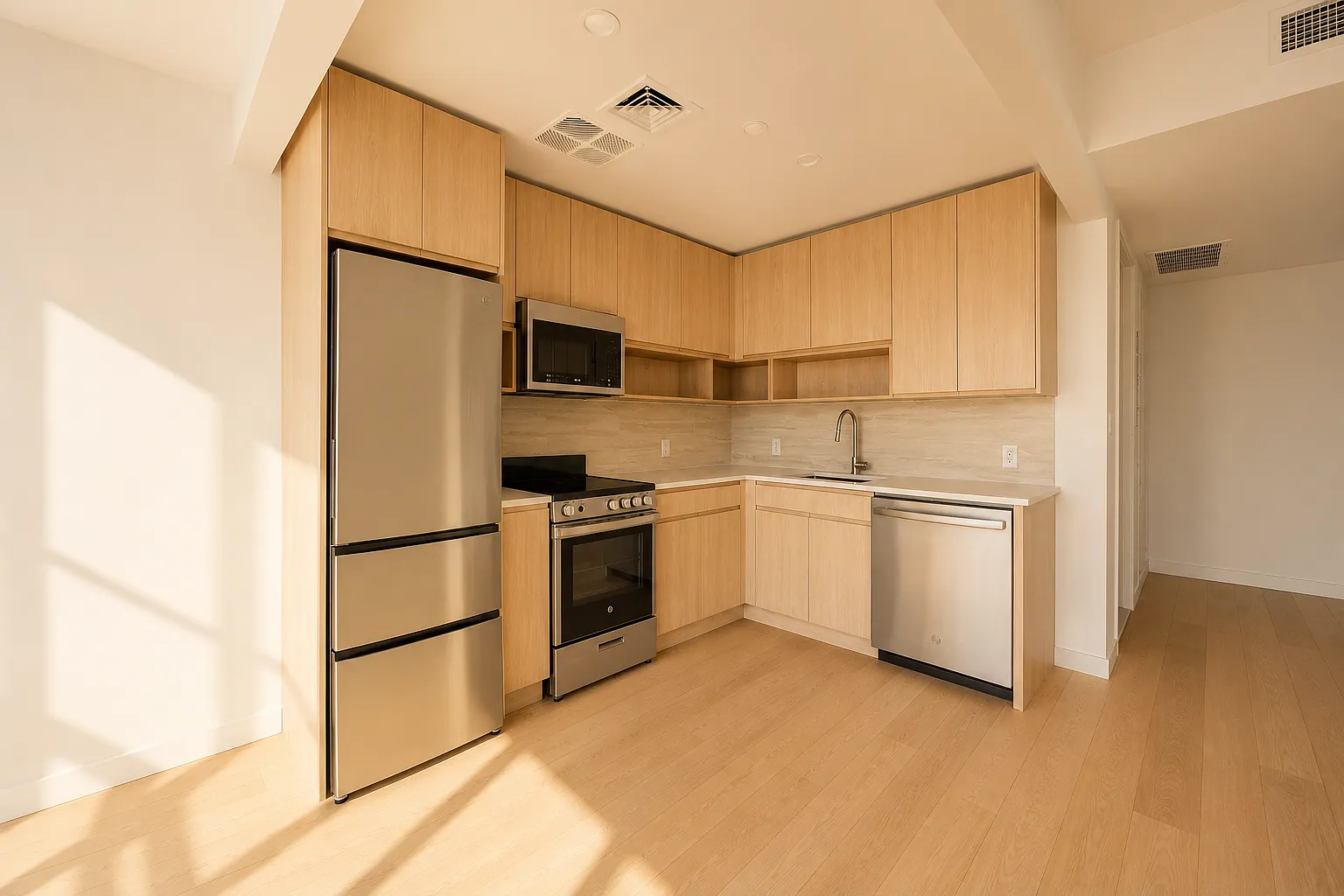 8 Marcy Avenue — Photo 3