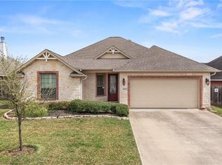 8405 Alison Ave, College Station, TX 77845
