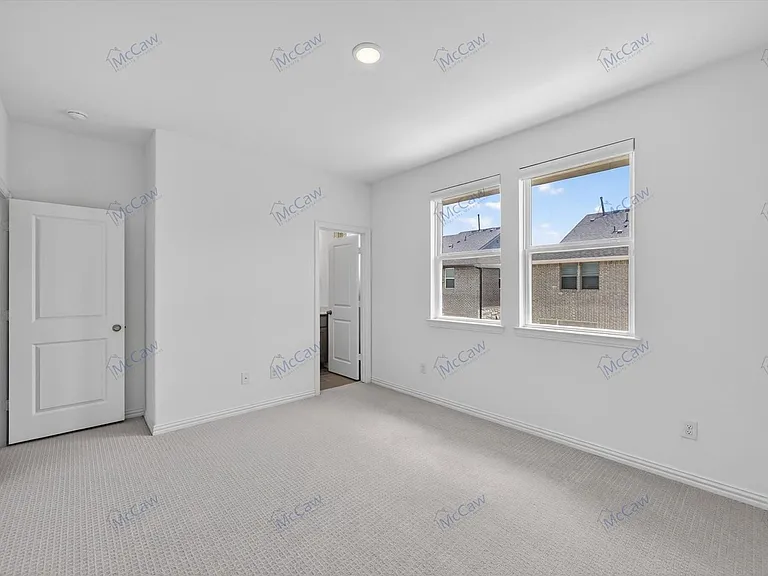 3717 Island Vista Dr — Photo 7