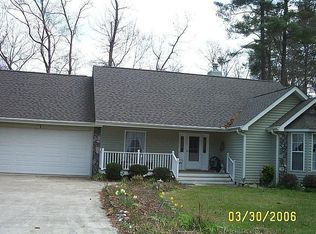 47 Blue Heron Dr, Mills River, NC 28759