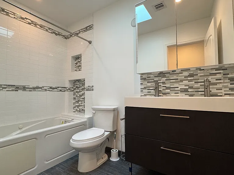1020 N Moraga Dr — Photo 15