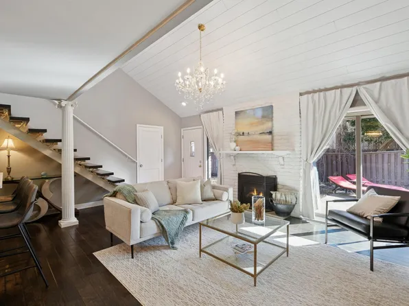 17641 Breconwood Rd, Wayzata, MN 55391