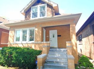 3312 N Neenah Ave, Chicago, IL 60634