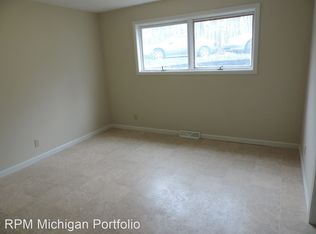 4510 W Hillcrest Dr APT 2, Berrien Springs, MI 49103