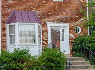 7179 Lake Cove Dr, Alexandria, VA 22315