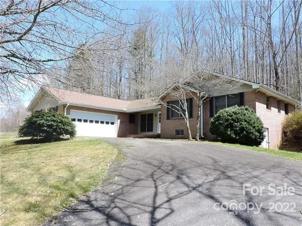 11494 N 226th Hwy, Bakersville, NC 28705