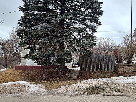2nd image of 408 E A St