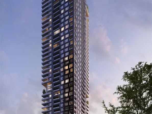 668 Whiting Way #509, Coquitlam, BC V3J 3S2