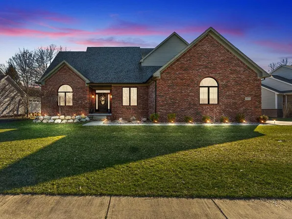 5833 Westwood Dr, Grand Blanc, MI 48439
