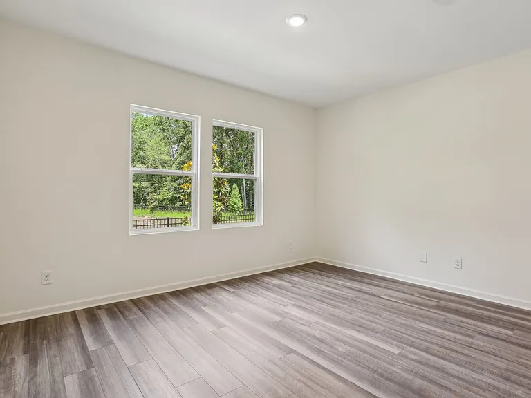 2571 Grey Hawk Dr — Photo 13