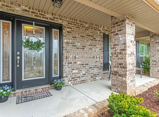 106 Strike Eagle Dr, Crestview, FL 32536