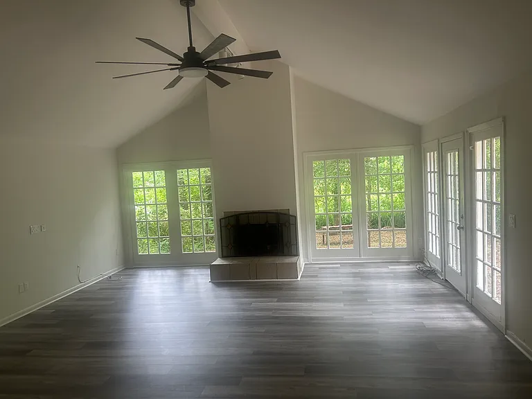 637 Briarcliff Cir — Photo 7