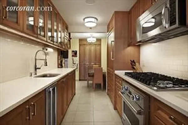 Rented by Corcoran | media 35