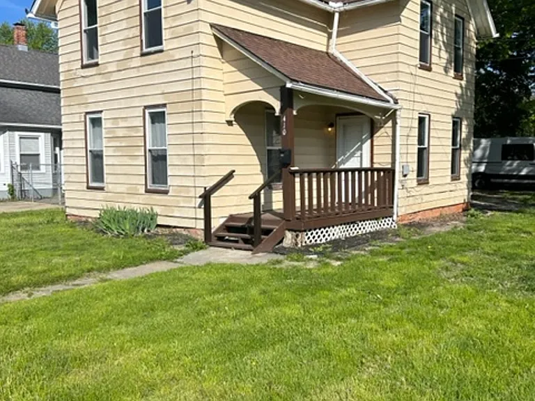 410 W 14th St — Photo 1