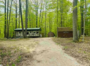 3395 W Edmonds Rd, Lake City, MI 49651