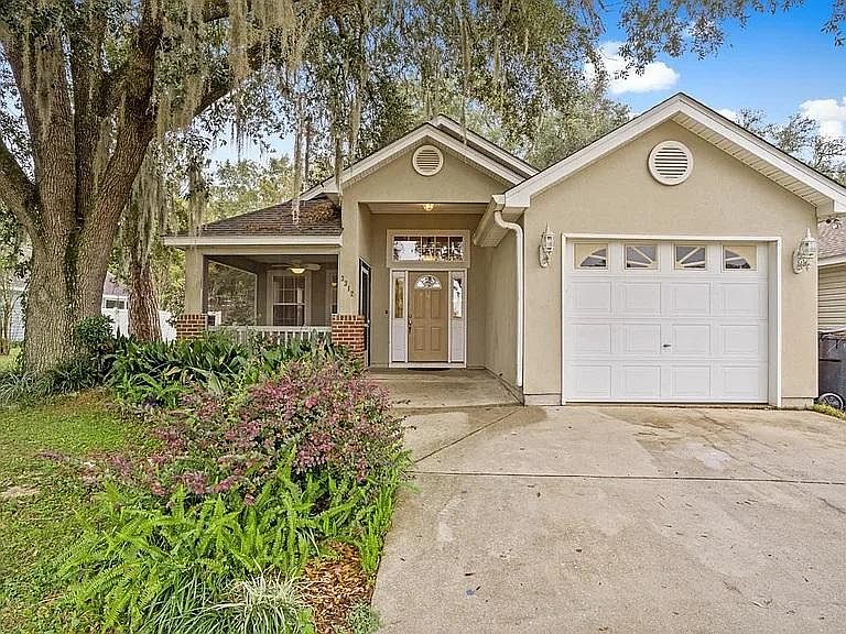 1st image of 3312 Emerson Ln