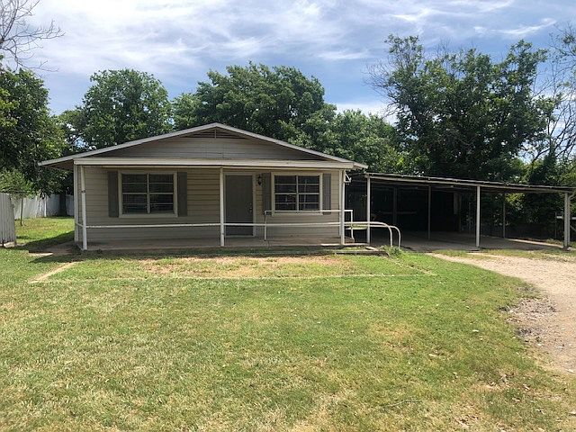 Cute 2 bedroom, 1 bath home