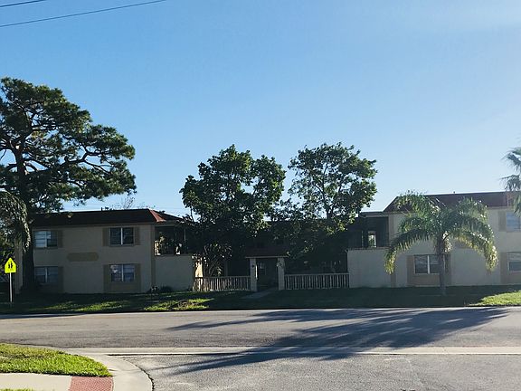 2nd image of 955 Knox McRae Dr APT 3