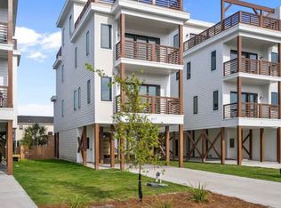 817 S Third Street, Carolina Beach, NC 28428