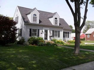 602 W 13th St, Sterling, IL 61081