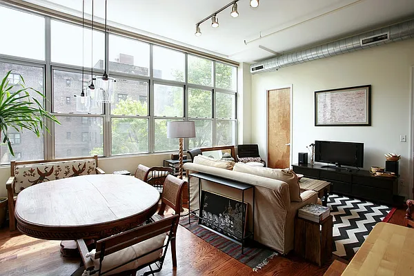 Sold by Corcoran | media 7