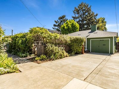 928 Peggy Ln, Menlo Park, CA, 94025
