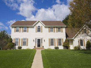 60655 Whispering Hills Dr, South Bend, IN