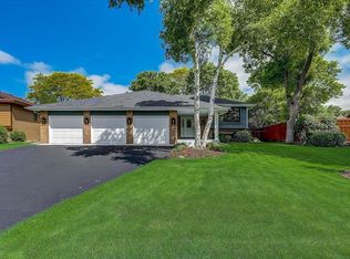 1475 Creek Park Ln, Minneapolis, MN 55432