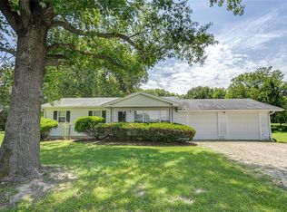 4159 Brown Rd, Brighton, IL 62012