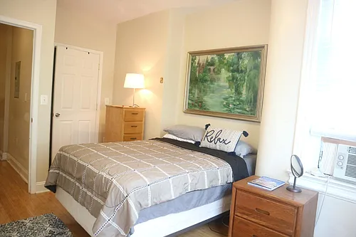 1303 Irving St NW #2 Photo 1