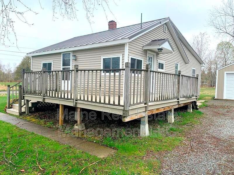 31 Glenwood Ave, Brewer, ME 04412 Zillow